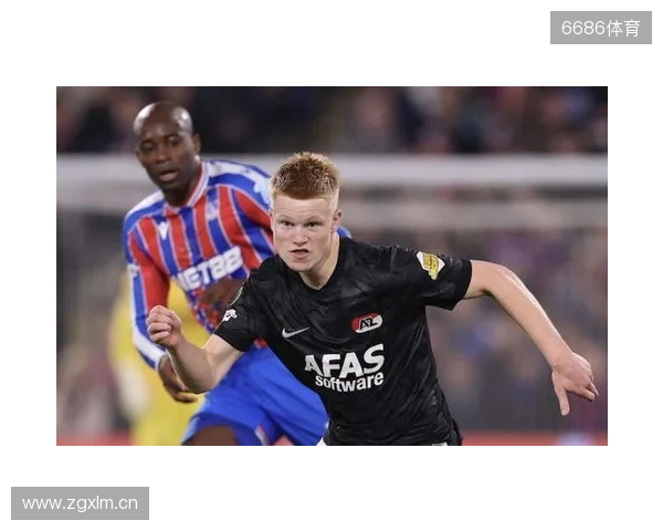 电讯报:纽卡有意引进小将斯密特,该球员非常乐意在一月加盟